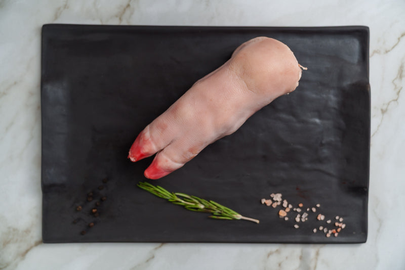 Mans / Peus de porc