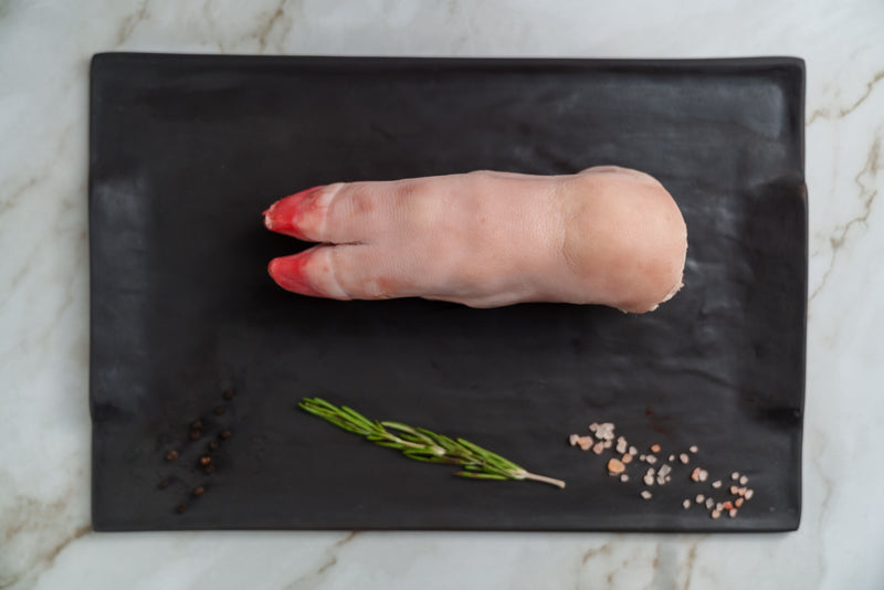 Mans / Peus de porc
